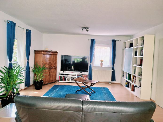 Sakin bir konumda müstakil ev – Wohnzimmer EG