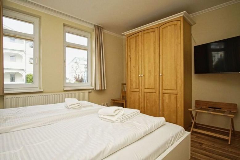 Beim Frühstückskaffee schon den Meerblick genießen – 3-Zimmer-Wohnung in allerbester Lage – Platz für die Urlaubsgarderobe