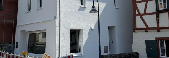 Schmuckstück: "Haus in Haus" - 4 Zimmer 2 Bäder, Küche und Gäste WC