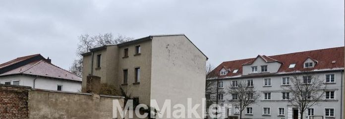 Grundstück mit Baugenehmigung für 7 Wohneinheiten und Stellplätze in Eberswalde