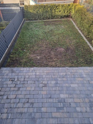 Terrasse/Garten vom Balkon aus