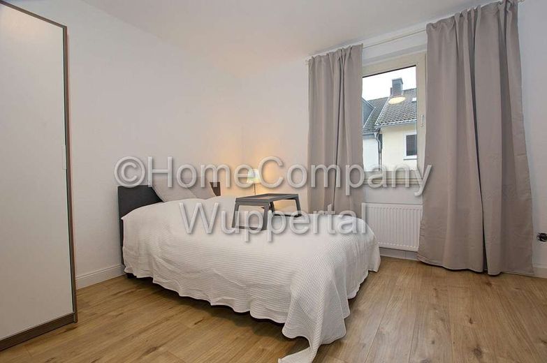 Modernes Apartment mit neuem Bad und Internetzugang in der Südstadt – fb2cf03615e1ce6192fe58b2f339803057e06c68.jpg