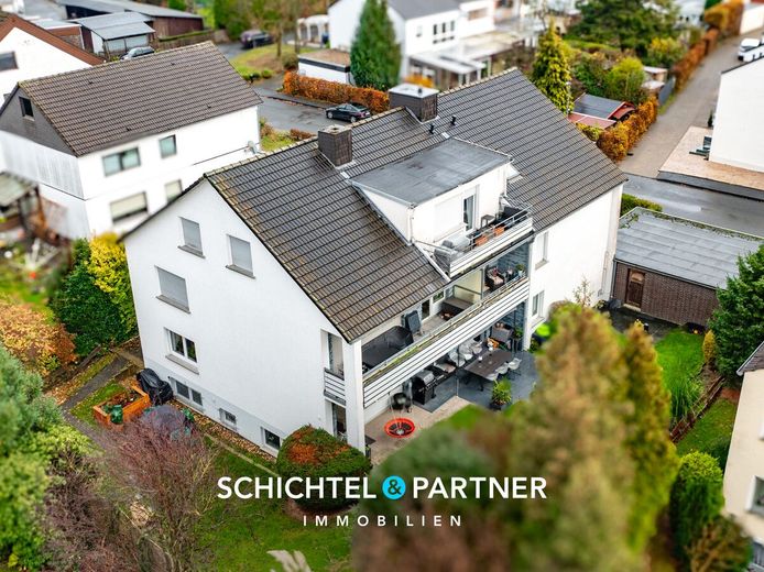 Soest | Atractiva casa plurifamiliar con seis viviendas y tres garajes – S&amp;P | Rückansicht