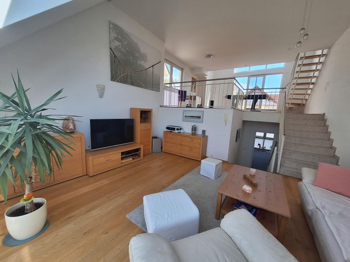 Wohnebene m. Blick zur Galerie