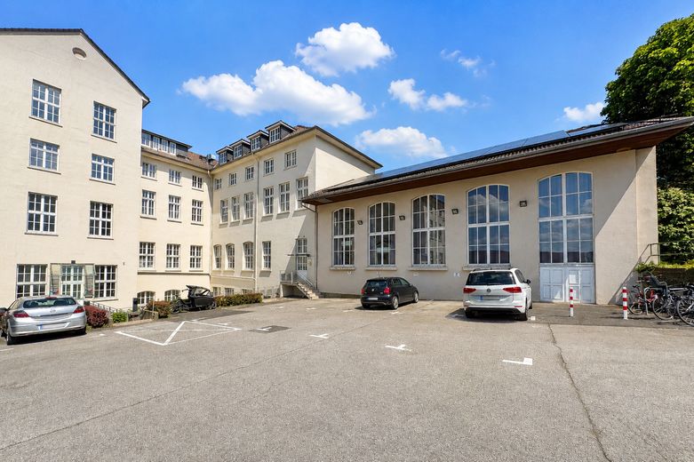 Stellplätze (bis zu 8 Stk.)