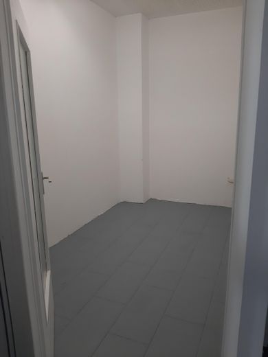Lagerhalle neu saniert in optimaler Verkehrslage – Raum (1. separater Raum)