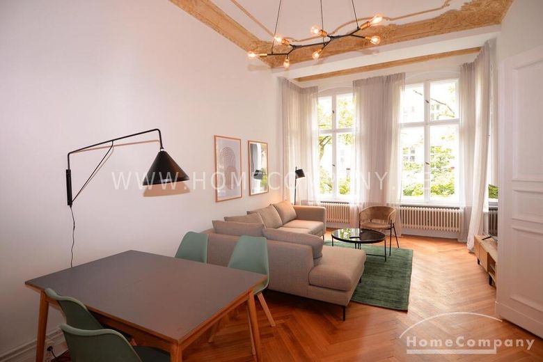 Hochwertige 7 Zimmerwohnung, Altbau Stuck, am Ku´Damm zentral – e8808f3fac27e44c17197cb6ab14be0ba7621ce6.jpg