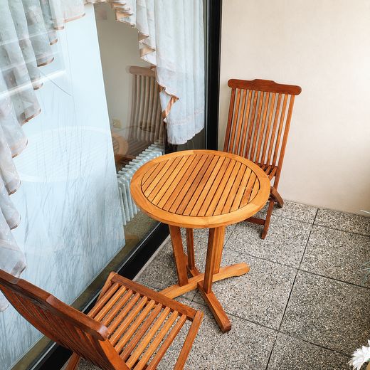Möbliertes 1 Zimmer Wohnung mit Balkon, Stellplatz und Pauschalmiete – ein Platz an der Sonne
