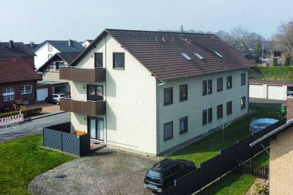 Dachgeschosswohnung mit Balkon & Stellplatz – ideal für Eigennutzer oder Kapitalanleger