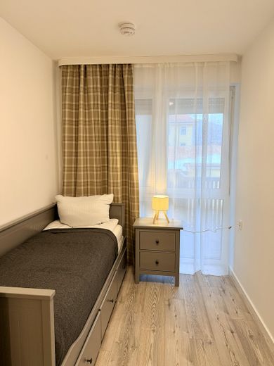 Neubau 3-Zimmer-Wohnung im Zentrum von Garmisch, als Ferienwohnung geeignet – Foto 1