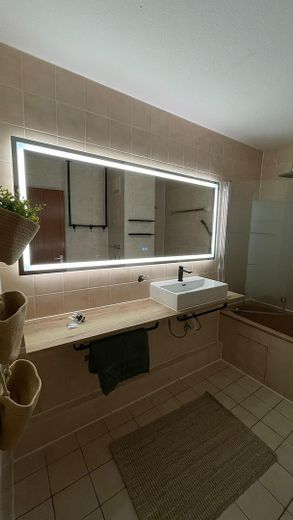 Double investment, two apartments, one offer! – 3 Zimmer Wohnung Bad