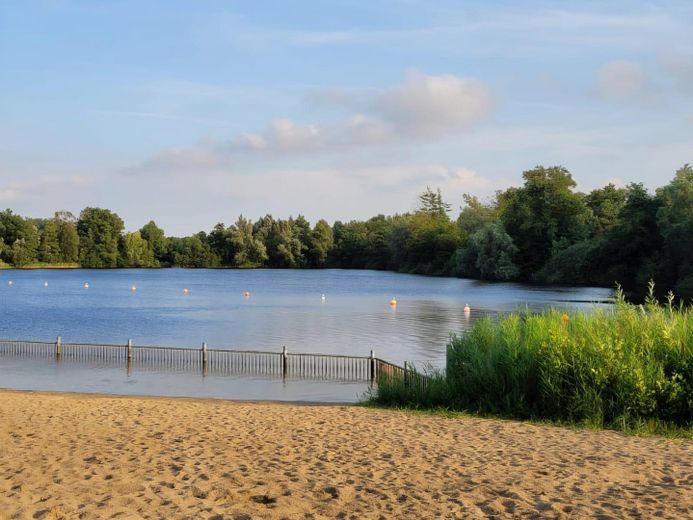 PROVISIONSFREI Großzügiges Reihenmittelhaus in Bremen-Osterholz – Bultensee