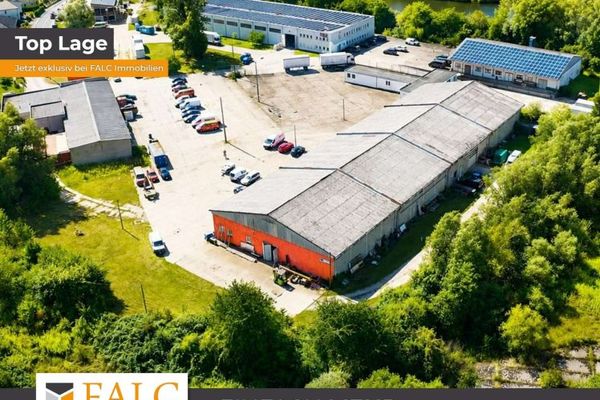 ***Lokalizacja komercyjna z potencjałem – działka o powierzchni ok. 10.300 m² w Schwerin-Lankow***