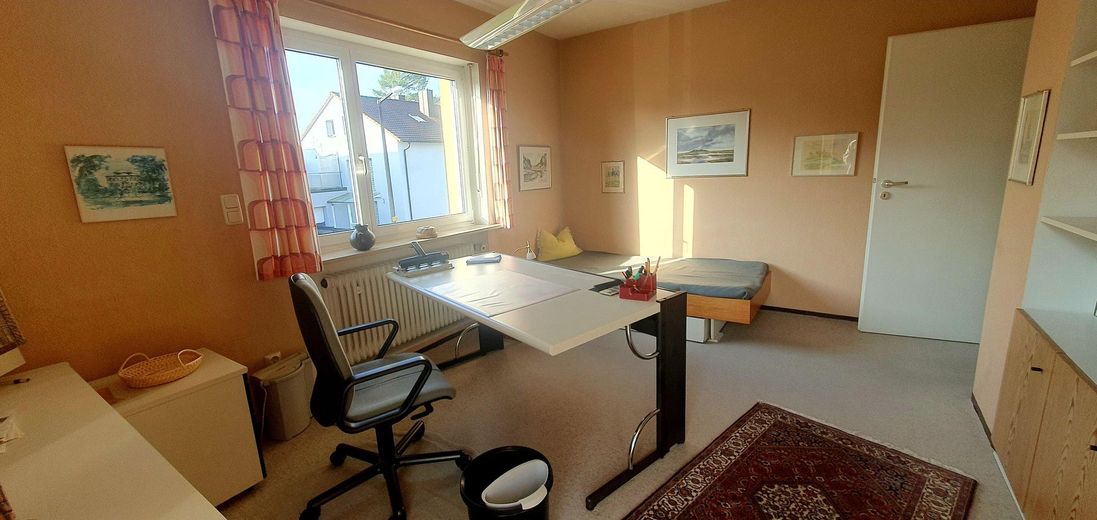 Kinderzimmer 1/Büro