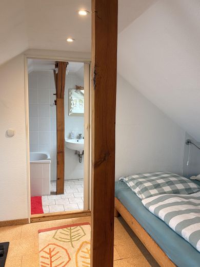 Exklusives Wohnhaus im Seebad Altefähr auf Rügen – Bad Einliegerwohnung 