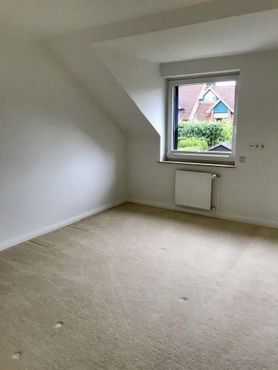 Charmant, gemütlich, mittendrin - Reihenhaus mit Terrasse und Garten im Ortskern Hittfeld – फोटो 11