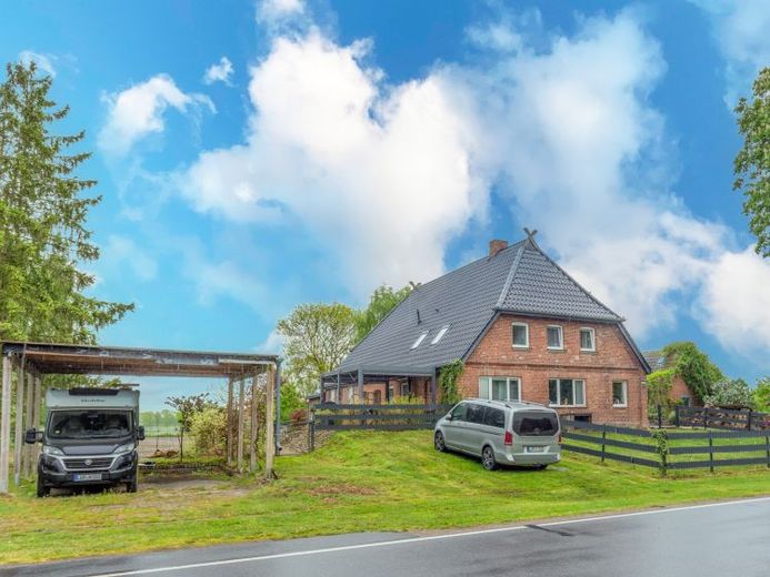 Traumhaft in der Natur gelegener Reiterhof mit allem was das Reiterherz begehrt – Foto 1