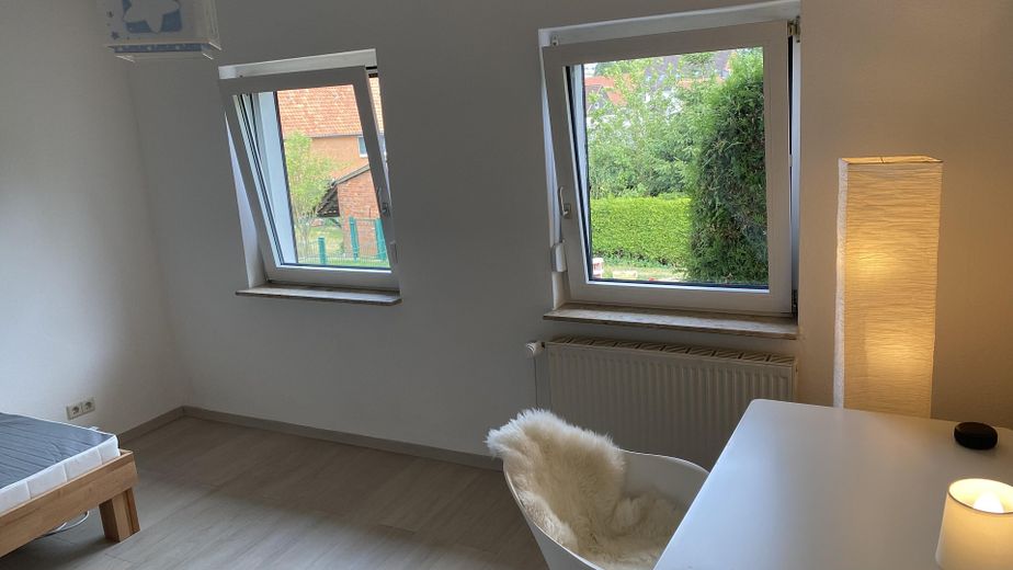 Schlafzimmer- Gartenblick 