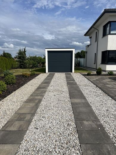 Luxus Stadtvilla mit angelegtem Traum Garten – Foto 10