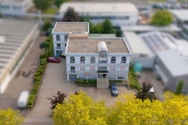 Attraktives Gewerbeobjekt mit vielseitigen Nutzungsmöglichkeiten!