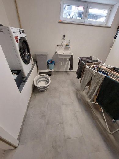 Casa unifamiliare con veranda invernale ;terrazza; giardino e garage.  !!(prezzo trattabile) – Foto 28