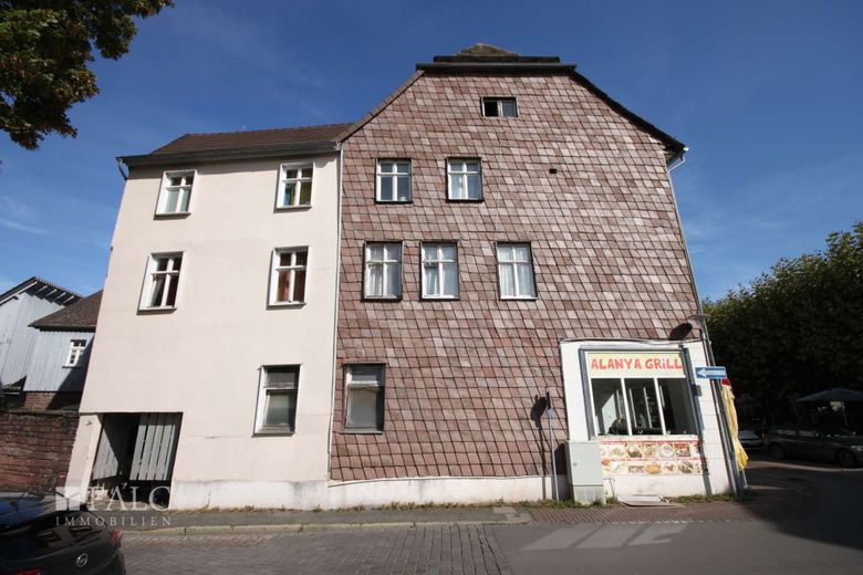 Renditestarkes, denkmalgeschütztes MFH mit Investitionsbedarf – Ansicht Kirchstraße