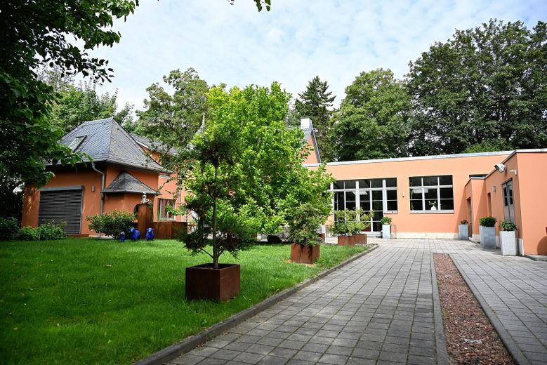 Villa con ampliamento moderno in posizione di assoluto prestigio nel quartiere Südviertel di Weimar – nelle vicinanze del Goethepark – Foto 4