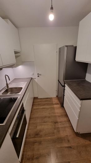 Stylish living above the rooftops of Coburg – modern 1.5-room apartment in Hahnweg – Foto 5