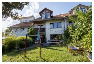 Hochwertiges Reihenhaus viel Platz in beliebter & familienfreundlicher Wohngegend in Steißlingen – Gartenansicht 