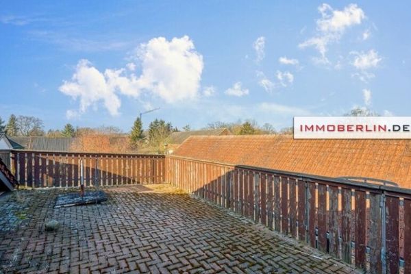 IMMOBERLIN.DE - Wymarzone siedlisko trójstronne z fascynującą możliwością rozbudowy na przestronnej działce