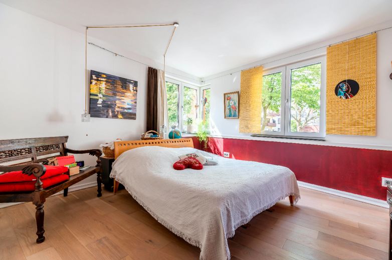 Bellissimo appartamento su 2 livelli nel quartiere di Brema – Schlafzimmer