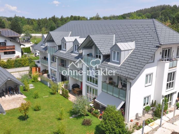 Bad Tölz, Exclusive 2-Zi.-Neubauwhg., Toplage, ruhig, gute Ausstattung, Badeteil – Foto 1