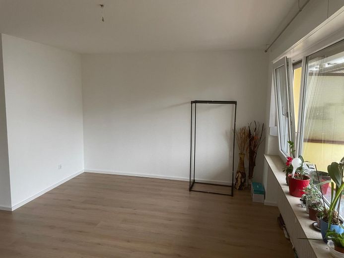 2-room apt. in a well-maintained apartment building & car parking space – Photo 15