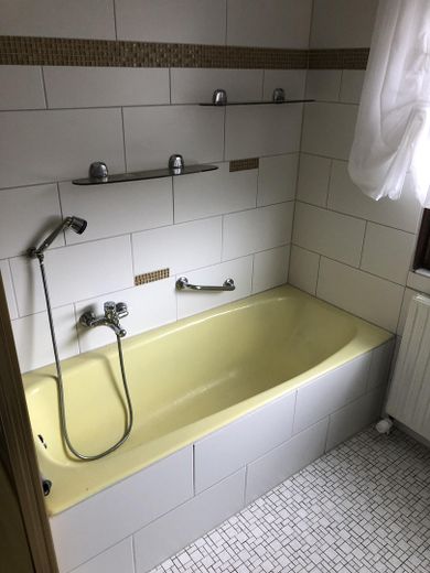 Renovierungsbedürftiges Einfamilienhaus mit großem Garten – Foto 21