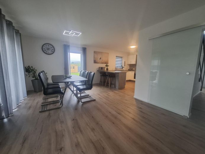 -Reserviert- Neuwertiges Modernes Einfamilienhaus KFW 55 -Provisionsfrei- – Foto 13