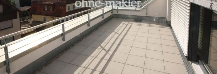 ++ EXCLUSIEF PENTHOUSE IN KORNTAL: DREMPELVRIJ MET LIFT - DAKTERRAS MET UITZICHT OVER DE STAD ++