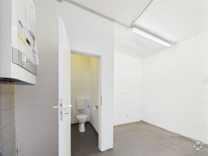 Eden-Ehbrecht-Immobilien_Ladenfläche_Gaststr-10_Vermietung017