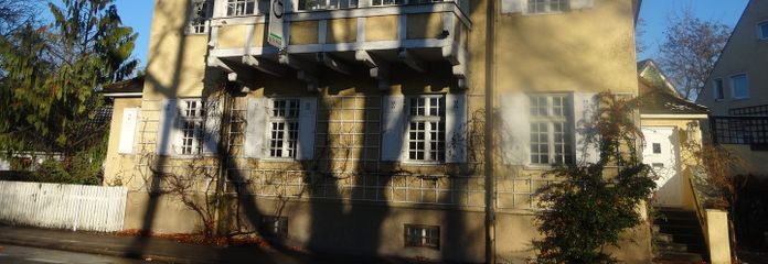 Art Nouveau villa as an investment property directly from the owner – Westfassade 