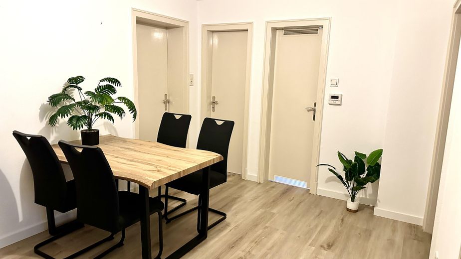 16qm WG-Zimmer Stuttgart, renoviert möbliert - Stuttgart Bad Cannstatt – Foto 7
