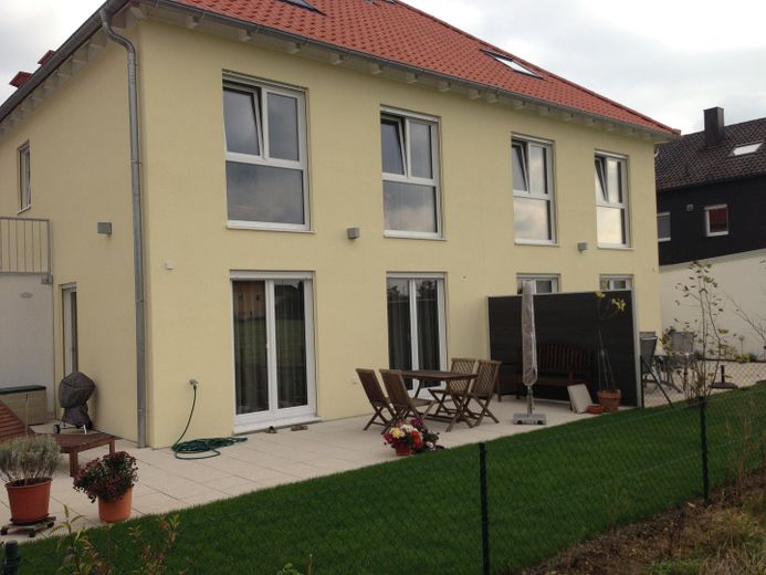 DHH A+ Wärmepumpe Best Lage – Ansicht West