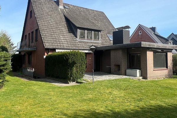 TOP LAGE - Großes/helles Ein- bis Zweifamilienhaus