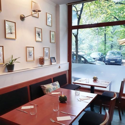 Fully equipped restaurant space in Kollwitzkiez – ready to launch your concept immediately – Photo 2