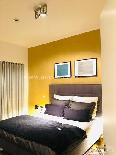 Die möblierte Luxus-Wohnung in Kölner Top-Lage! – 188f31f192a8546f5943e1ed162190a2645a74e4.jpg