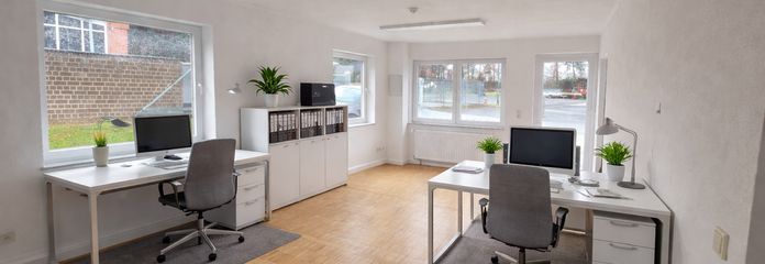 Büro KI eingerichtet
