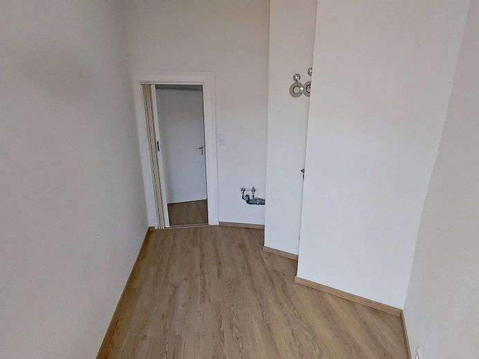 Light-filled GEM OF A HOME: Attractive 3-room apartment with BALCONY in Nuremberg – Ansicht II: Küche