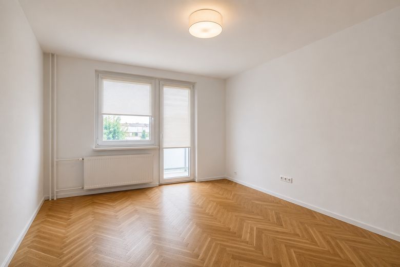 Helle 4-Zimmer-Wohnung – Privatverkauf – Zimmer + Balkon