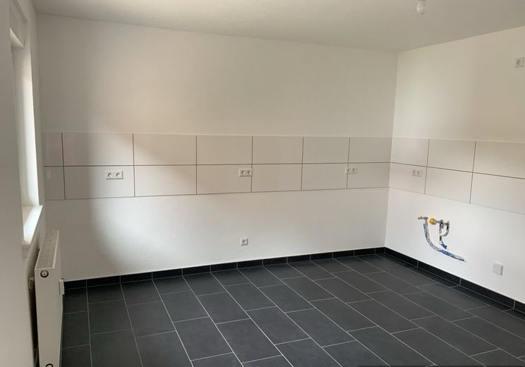 3 Zimmer Wohnung mit begehbarer Dusche – Küche
