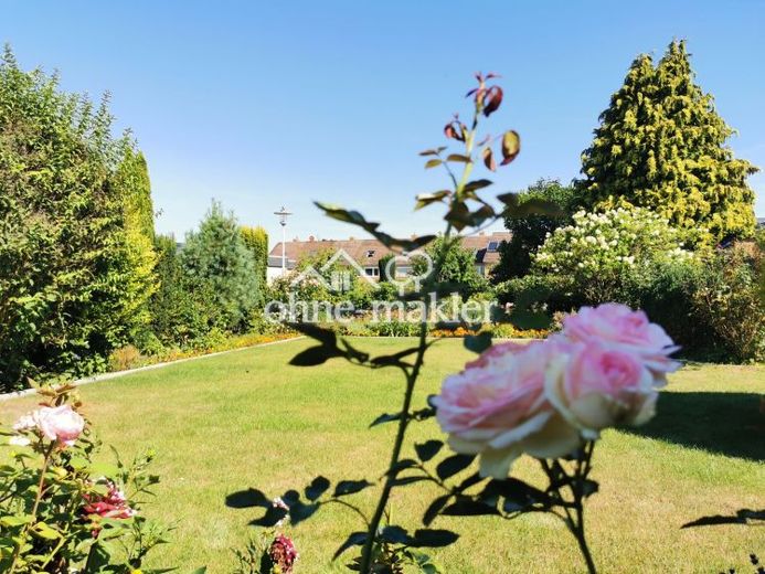 Gepflegter Bungalow mit parkähnlichem Garten – Foto 1