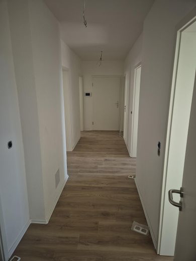 Ihr neues Zuhause in der Innenstadt: 4ZKB, kompl. saniert, mit Einbauküche – Foto 19