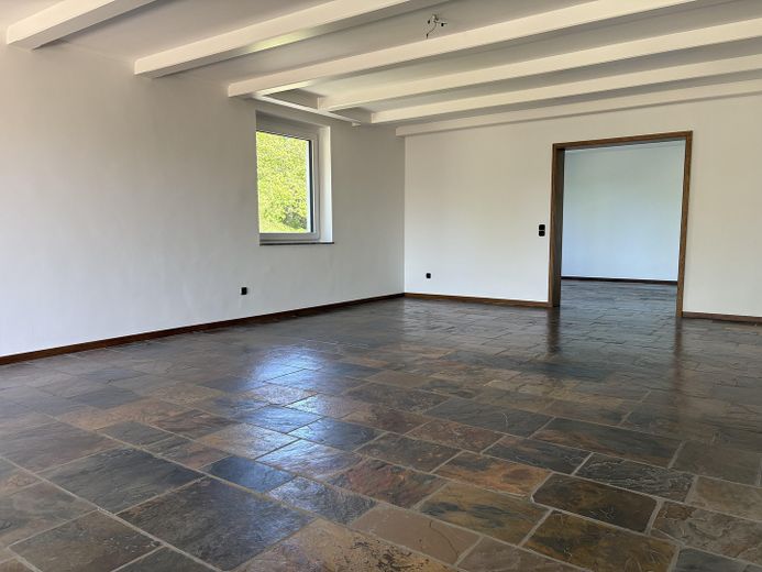 Wohnzimmer-Bibliothek